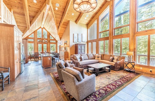 River Run Condo | Skip the Ritz—Renovated Ski-In/Ski-Out Penthouse with Soaring 25-Ft Ceilings