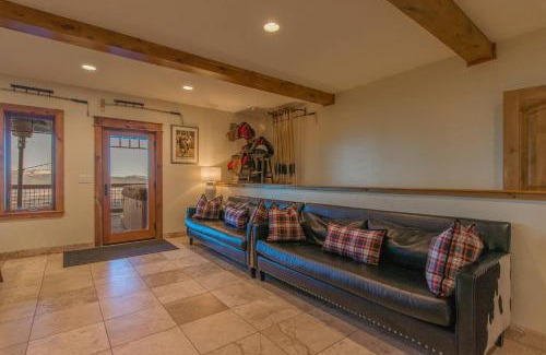 Truckee Villa | Skislope-Tahoe Villa