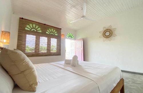 Unawatuna Resort | Sky Breeze