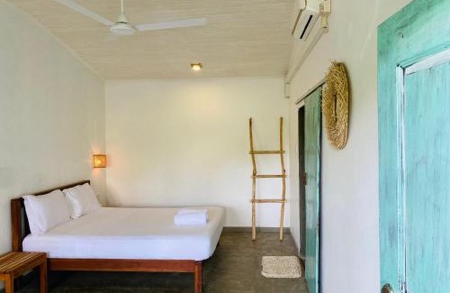 Unawatuna Resort | Sky Breeze