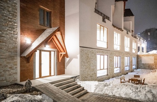 Lisina Apartment | Sky Cabin Apartments