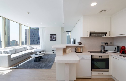 Bur Dubai Apartment | Sky Gardens - 3013 - DIFC