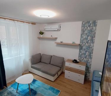 Csarnok negyed Apartment | SkyBlue Apartment