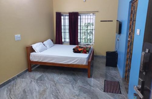 Yercaud Hotel | Skyblue residency