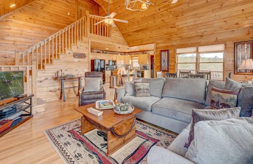 Epworth Cabin | Skydancer Lodge - Mountain Views | Pool Table | Hot Tub | Fire Pit