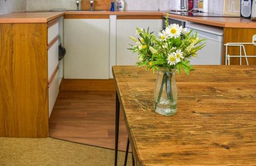 Cromer House | Skylark Chalet