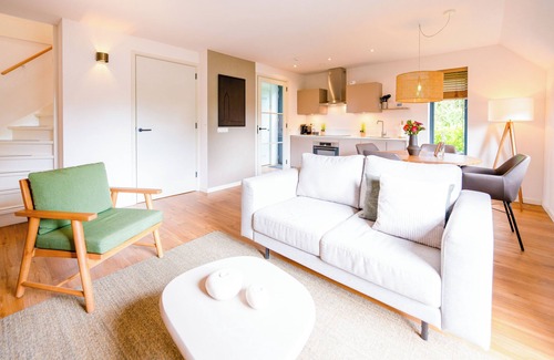 Midsland Apartment | Skylgerduin