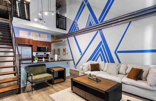 Atlantic Station Area Apartment | Skyline Balcony | 2BR Loft Midtown ATL
