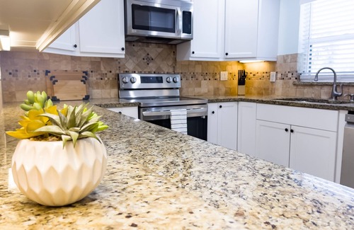 Jensen Beach House | Skyline Breeze - Minutes from downtown Jensen Beach