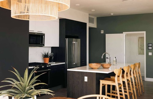 Highland Condo | Skyline Loft | Sweeping City Views | Central LoHi