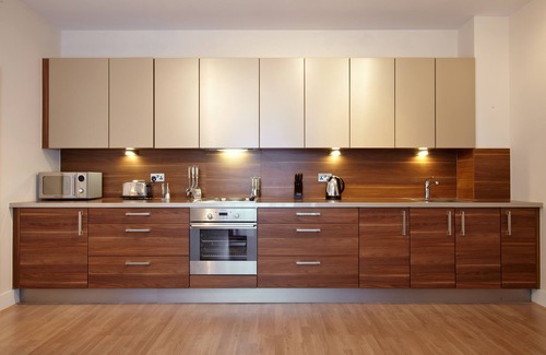 Basingstoke Apartment | Skyline Plaza by Viridian Apartments
