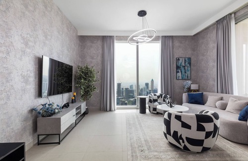Downtown Dubai Apartment | Skyline Serenity – Downtown ViewsnElegant 2BR