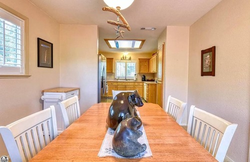 Groveland Apartment | Skyridge Cabin at Pine Mountain Lake