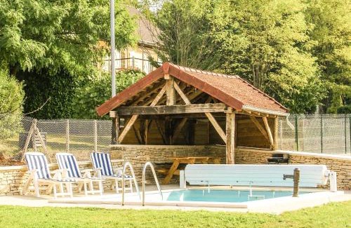 Cressensac House | Slate-Roofed Hideaway