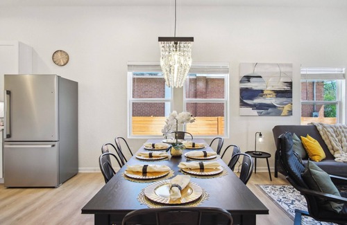 Denver Heights House | Sleek 4BR/3BA Urban Living w/Downtown Views!