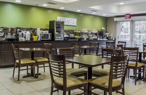 West Ashley Hotel | Sleep Inn Charleston - West Ashley