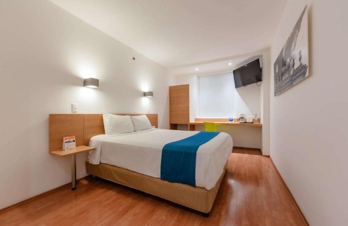 Leon Hotel | Sleep Inn Leon Antares