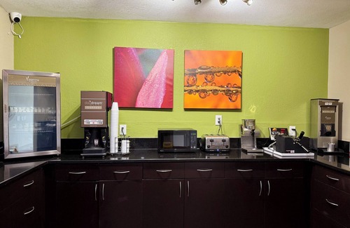 Savannah Hotel | Sleep Inn Savannah Gateway I-95