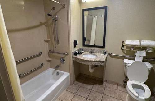 Wetmore Hotel | Sleep Inn & Suites at Six Flags