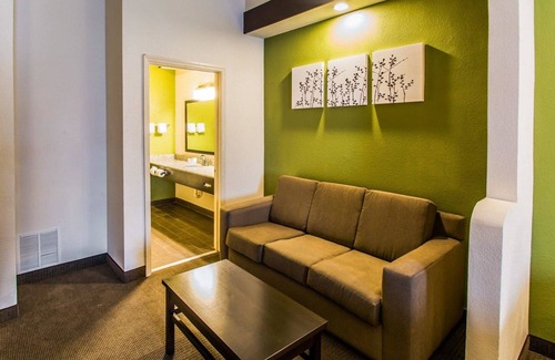 Orlando Hotel | Sleep Inn & Suites Orlando International Airport