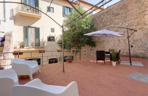 Santa Maria Novella Apartment | Sleep Tight Florence Apartment