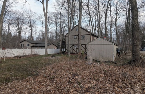Cedar Ski Chalet | Sleeping Bear Chalet - Birch, MI nNorthern Michigan's Perfect Base Camp