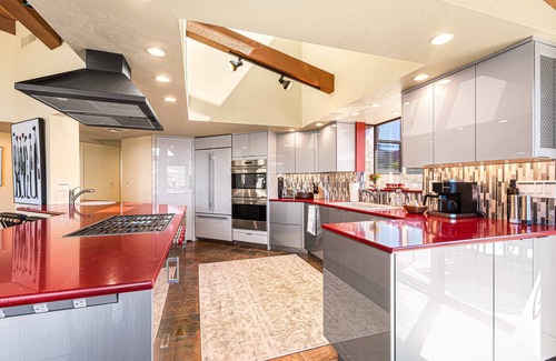 Sedona House | Sleeps 12. Salt Water Pool. Prime Sedona Location