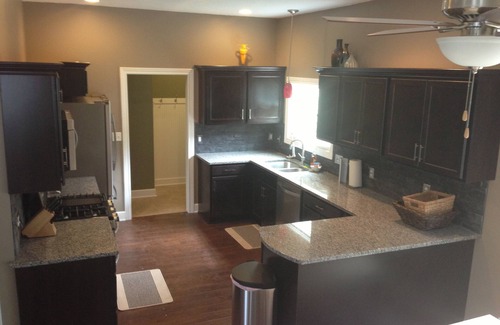 Saugatuck House | Sleeps 14 On The Beach Side Of The City With A Pool And Family Friendly