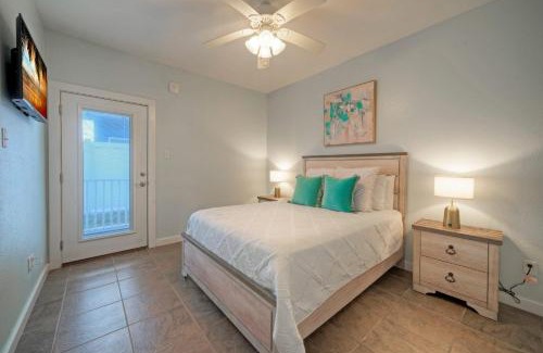 Port Aransas House | Sleeps 24 4 Costa Bahia Units w Pool Beach Access