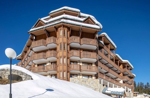 Doucy-Combelouviere Apartment | Sleeps 3! Mountain Escape in Valmorel | Studio