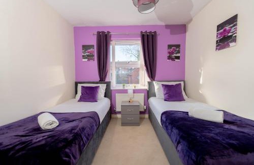 Smethwick House | Sleeps 5 - Contractors - Family - Relocators