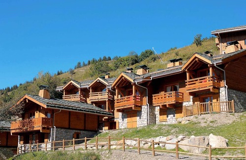 Valmeinier Condo | Sleeps 8 | 2BR Chalet in Prime Ski Location!
