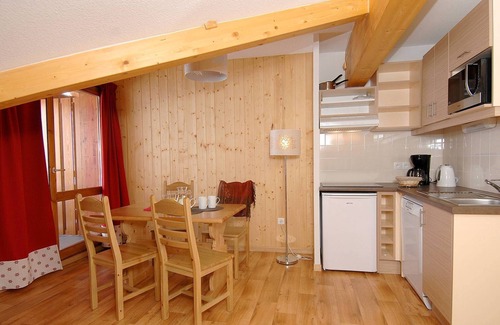 Valmeinier Condo | Sleeps 8 | 2BR Chalet in Prime Ski Location!