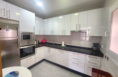 Nerja Villa | Sleeps 8 | Villa Pinomar | CG R865
