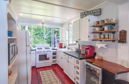 Traverse City Cottage | Slice-of-Heaven TC Silver Lake Cottage Spa Retreat