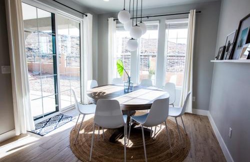 Washington House | Slickrock House