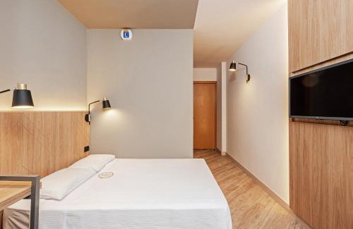 Matriz Hotel | Slim Curitiba Alto da XV