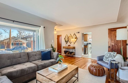 Sloan Lake House | Sloans Lake I Highlands I Fireplace I Bungalow