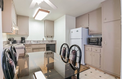 Tahoe Valley Condo | Slopes, Lake and Hiking Trails too