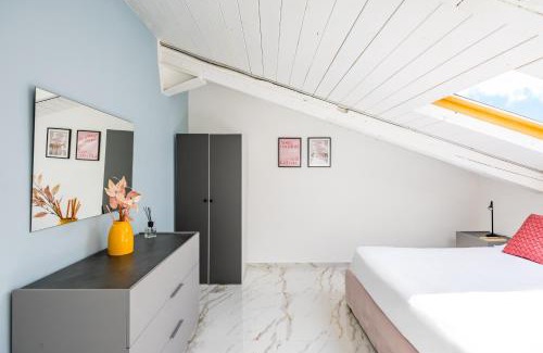 Naples City Centre Apartment | Sloping Roof in the Center of Naples