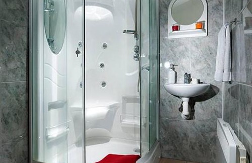 Cerny Dul House | SLUNECNA CHATKA