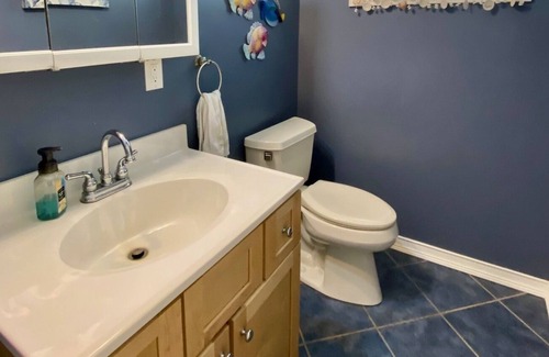 Caseville House | Smack dab in the middle with a small community private beach!