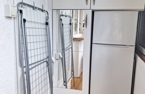 Novi Beograd Apartment | Small,charming space has been designed to provide you with a pleasant experience