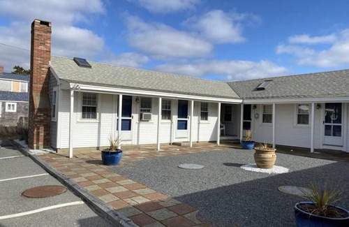 Barnstable County Condo | Small & Cozy 1-bedroom condo in charming Dennis Port steps to the Beach!
