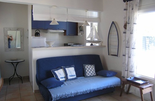 Saint-Georges-d'Oleron House | Small family house by the sea.