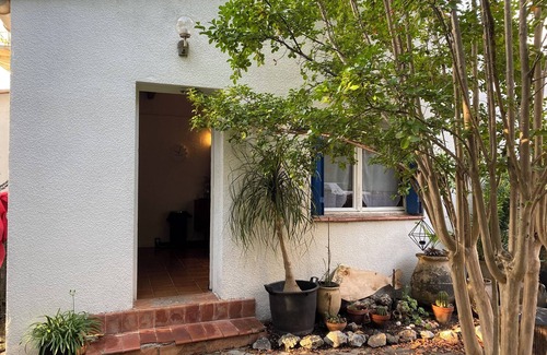 Saint-Bauzille-de-Putois Apartment | Small mazet with garden 400 metres2, swimming pool 10 m2, shady garden