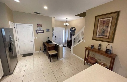 Biggar House | Small gated townhome community in Fort Myers. Near Sanibel, Fort Myers Beach.