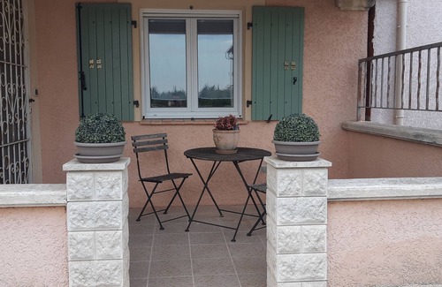 Bernis House | Small house in the heart of the garrigue in the South of France