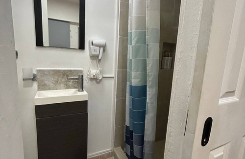 Punta Cancun Apartment | Small lodging in the hotel zone of cancun, 5 minutes from the sea (walking distance).
