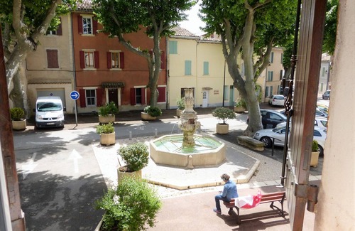 Villes-sur-Auzon House | Small stone chalet with private terrace, Villes-sur-Auzon